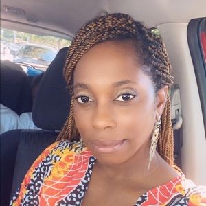 Meet your Posher, Georgia